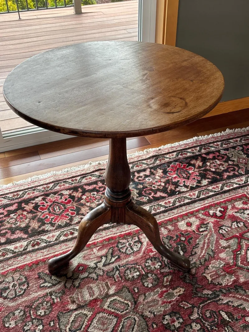Antique Oak Cottagecore Pedestal Accent Table - Anacortes Estate Auction – Sterling Silver, Jewelry & Incredible Finds | Ocean Bid Auction