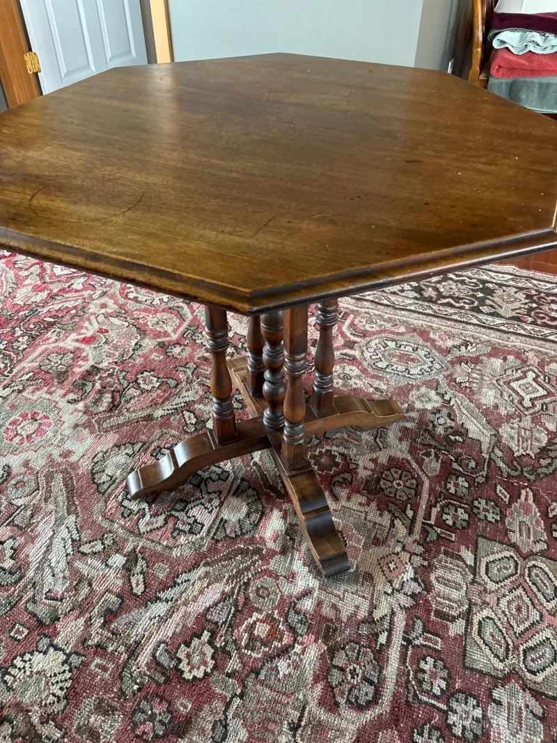 Antique Cottagecore Octagon Oak Accent Table - Anacortes Estate Auction – Sterling Silver, Jewelry & Incredible Finds | Ocean Bid Auction