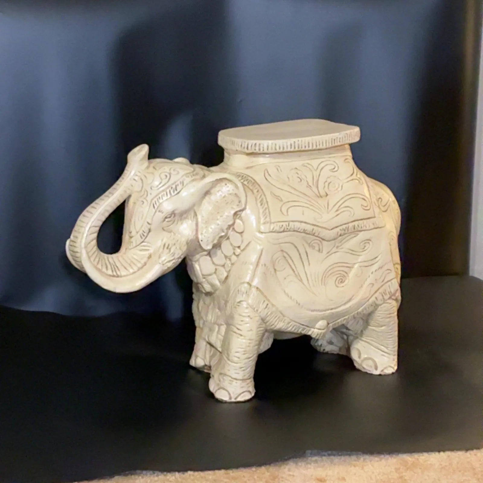 Ornate Cream Elephant Plant Stand Pedestal