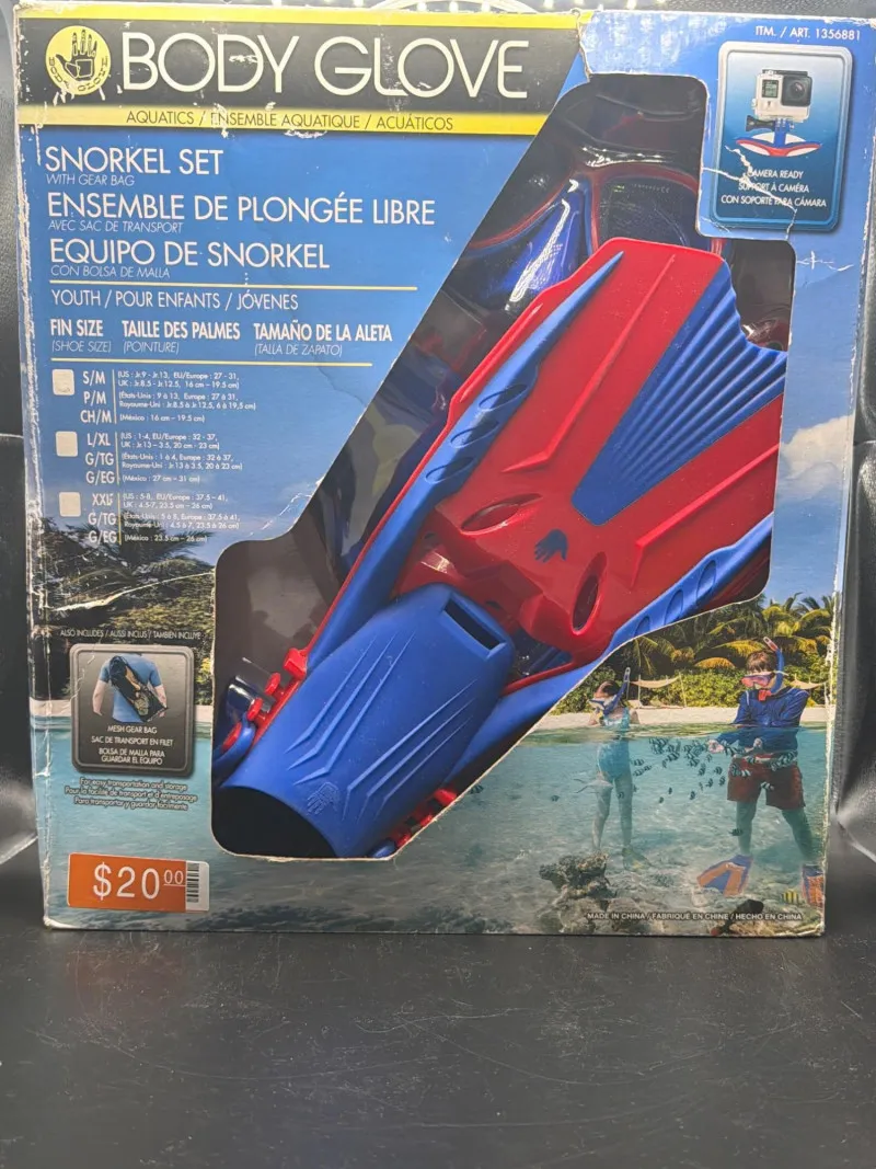 Body Glove Youth Snorkel Set Mask Snorkel Fins NIB Aquatics Gear - Spring Treasure Auction – Vintage Finds & New-In-Box Surprises. | Ocean Bid Auction