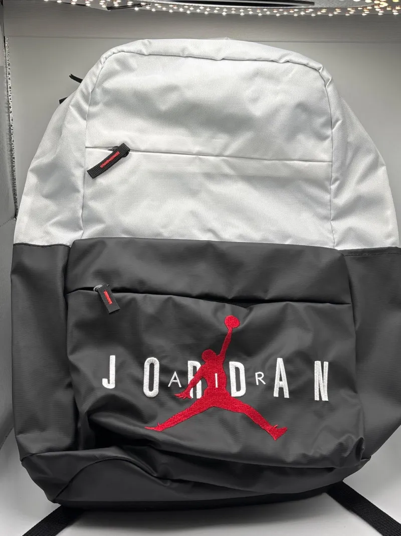 2 Nike Air Jordan Backpack White Black w/ Red Jumpman Logo NWT - Spring Treasure Auction – Vintage Finds & New-In-Box Surprises. | Ocean Bid Auction