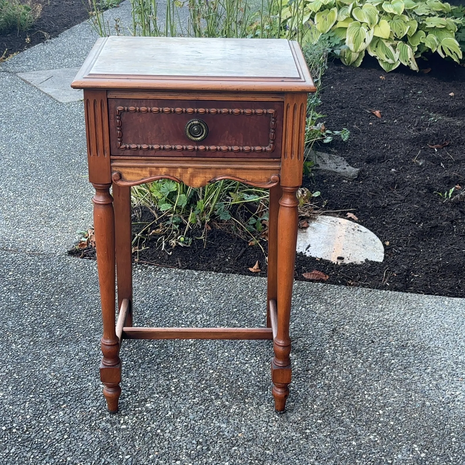 Huntley Simmons One Drawer Wood Side Table